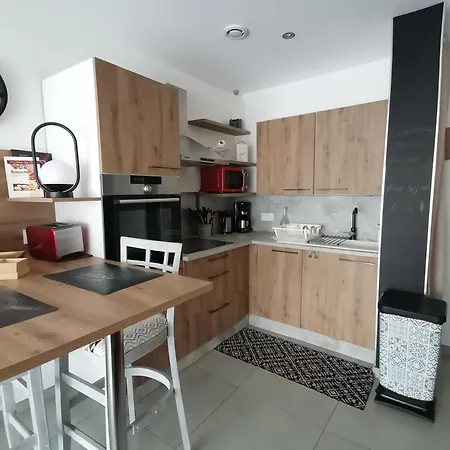Cocon Paisible De 37 M2 Entre Et Montagnes Apartamento